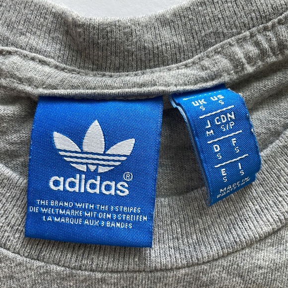Adidas Tee - Picture 2 of 4